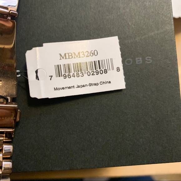 Michael Kors Women's Classic Watch Quartz - Picture 7 of 7